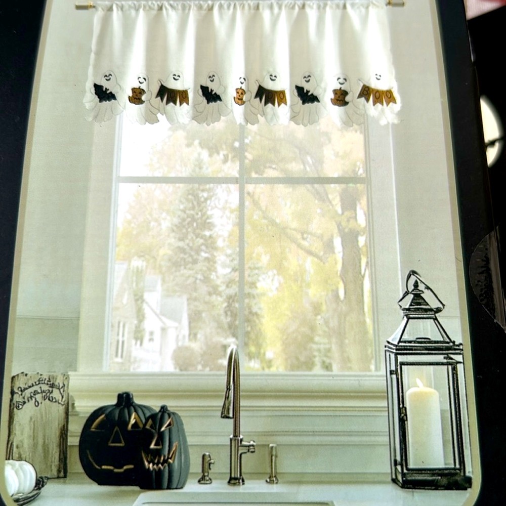 Halloween Window Valance 50x18